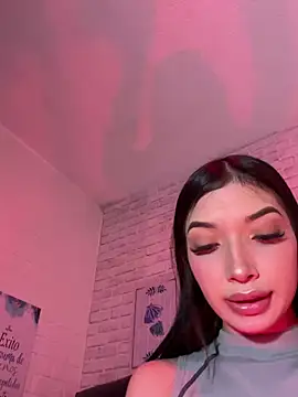 Snapshot of _Chartlotte chatting on 03/14/25, 12:32 Chartlotte online show from 03/14/25, 12:32