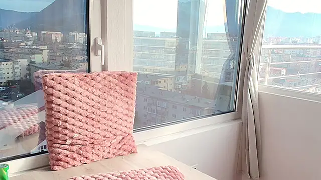 Lorennameliyy online show from 02/12/26, 07:14