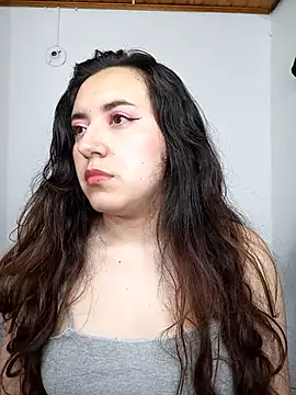 Emi chik online show from 12/19/24, 02:23