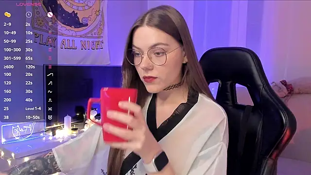 Marta May  online show from 02/13/25, 05:22