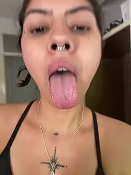 Argentiiniita online show from 12/20/24, 08:34