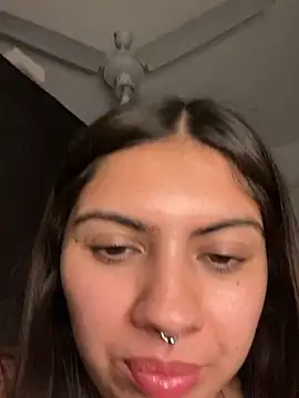 Argentiiniita online show from 10/07/25, 01:25