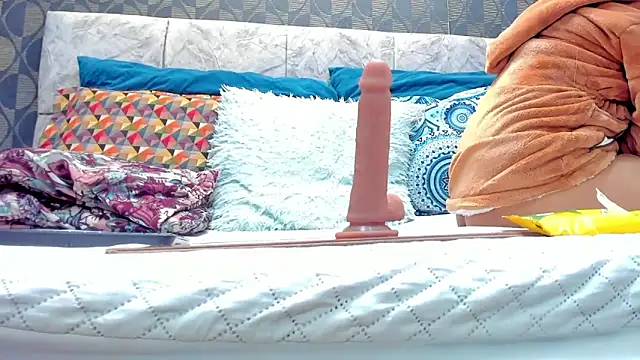 Sophie Smith69 online show from 03/12/25, 04:46