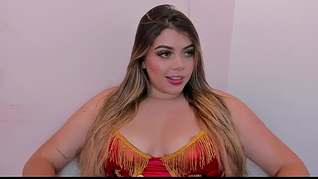 Snapshot of thaliafox_ chatting on 12/18/24, 06:32 thaliafox  online show from 12/18/24, 06:32