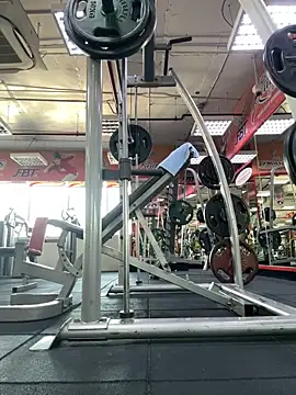 Snapshot of luv2masterb8247 chatting on 12/27/24, 02:04 luv2masterb8247 online show from 12/27/24, 02:04