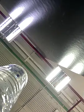 Snapshot of luv2masterb8247 chatting on 12/28/24, 02:01 luv2masterb8247 online show from 12/28/24, 02:01