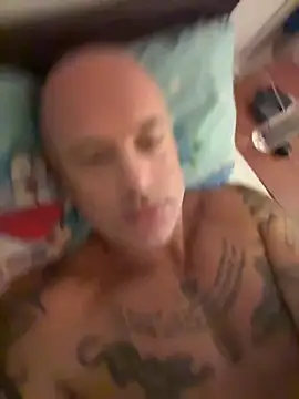 Snapshot of luv2masterb8247 chatting on 01/02/25, 12:23 luv2masterb8247 online show from 01/02/25, 12:23