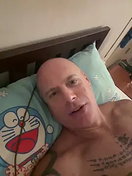 Snapshot of luv2masterb8247 chatting on 02/04/25, 12:40 luv2masterb8247 online show from 02/04/25, 12:40