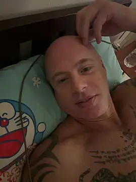 Snapshot of luv2masterb8247 chatting on 02/10/25, 12:41 luv2masterb8247 online show from 02/10/25, 12:41