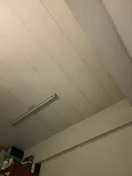 Snapshot of luv2masterb8247 chatting on 02/19/25, 12:35 luv2masterb8247 online show from 02/19/25, 12:35