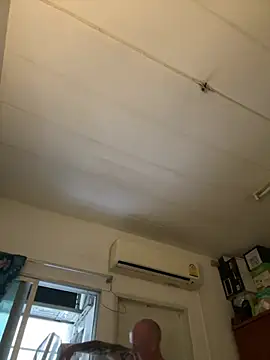 Snapshot of luv2masterb8247 chatting on 02/21/25, 07:23 luv2masterb8247 online show from 02/21/25, 07:23