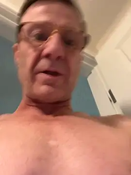 Chrisyyc69eqt online show from 02/24/26, 07:12