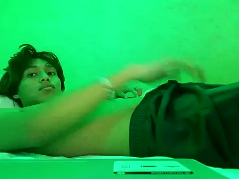 ruygw online show from 02/28/25, 04:32