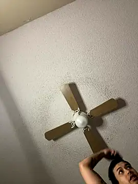 gamingcouple420 online show from 11/10/25, 09:14