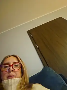 MariaRichi  online show from 02/11/26, 07:41