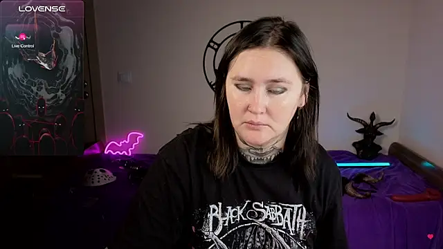 Emmybrightj  online show from 12/19/25, 01:12