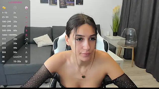 Kimi Ivy online show from 09/29/25, 03:55