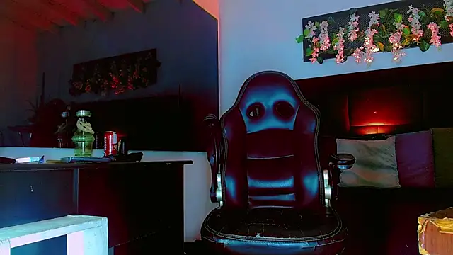 HannibalLester online show from 04/15/26, 05:25