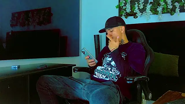 HannibalLester online show from 04/22/26, 04:48