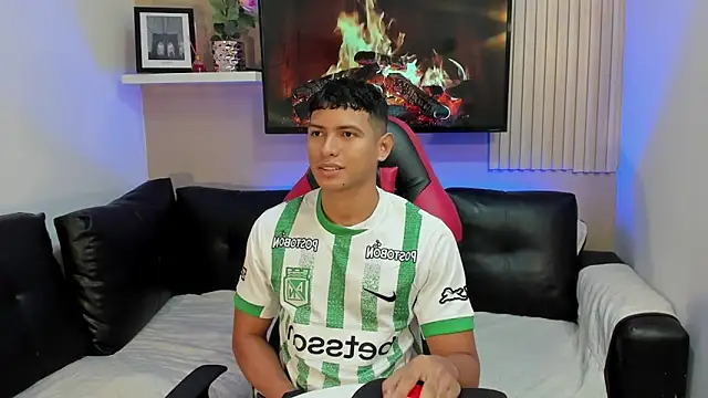 yei-sant online show from 11/12/25, 03:51