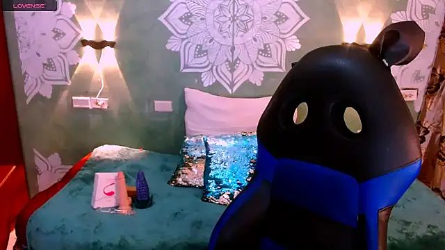 Emili Roux online show from 03/03/25, 02:59