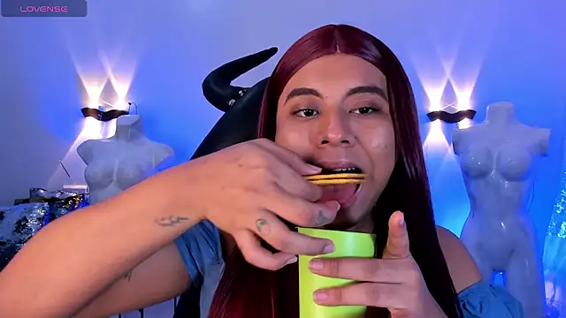 Emili Roux online show from 03/12/26, 09:48