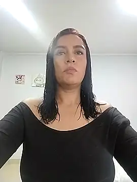 hailey85 online show from 12/17/25, 11:33