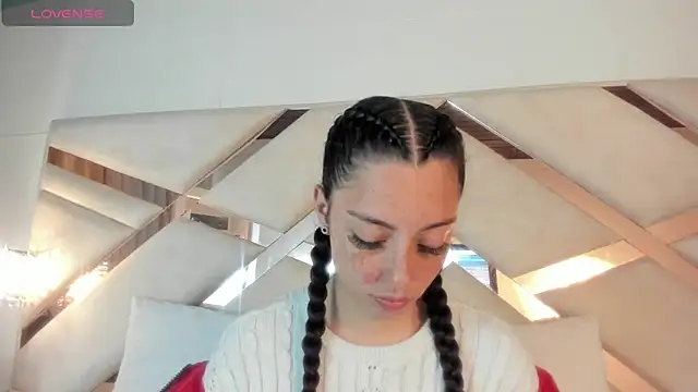 sadashi moon  online show from 02/19/25, 12:35