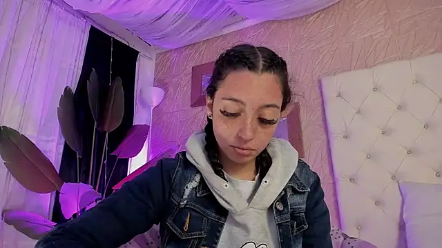 sadashi moon  online show from 03/15/25, 12:25