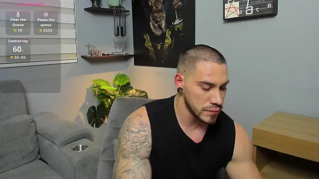 Snapshot of Giorgio-Leone chatting on 10/01/25, 01:22 Giorgio-Leone online show from 10/01/25, 01:22