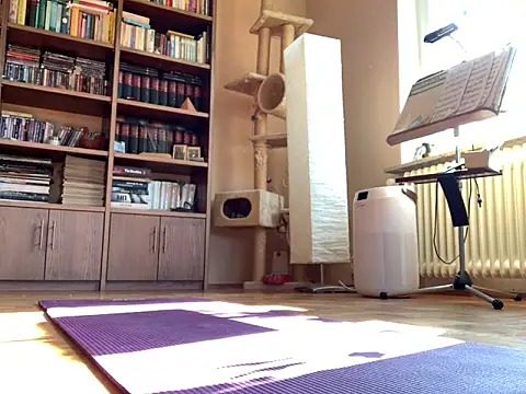 Bula94193 online show from 03/21/25, 09:34