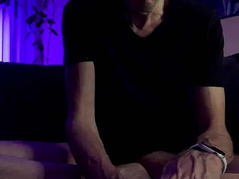 Bula94193 online show from 09/08/25, 09:36