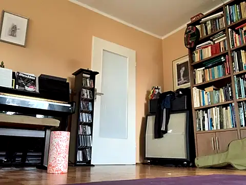 Bula94193 online show from 09/29/25, 08:52