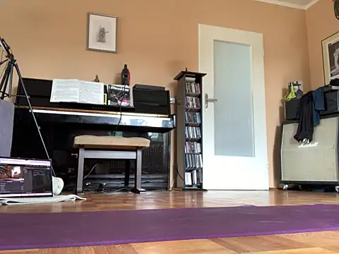 Bula94193 online show from 10/08/25, 10:35