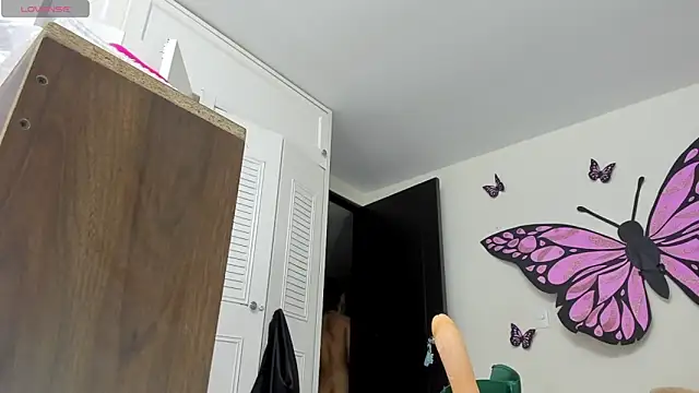 sweet amalia4 online show from 12/13/25, 11:10