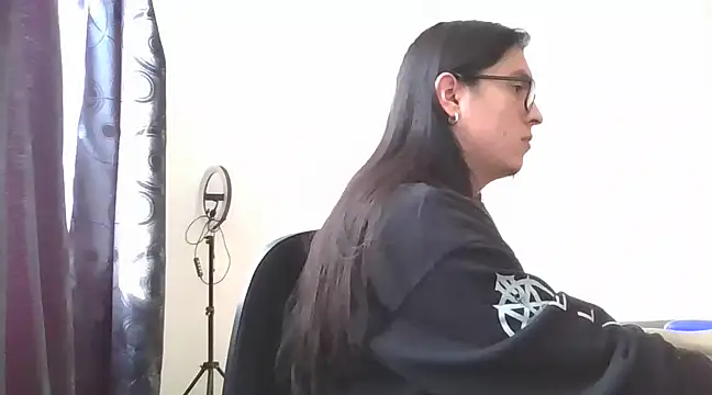 Pitton031 online show from 02/26/25, 09:27