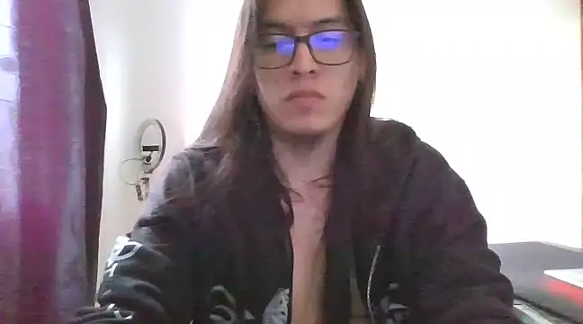 Pitton031 online show from 03/18/25, 09:32