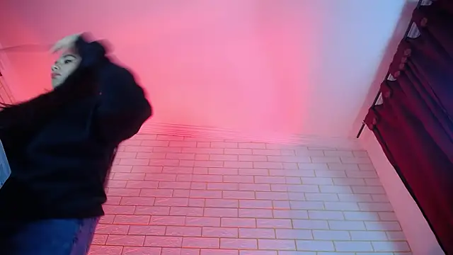 NYX1126 online show from 04/15/26, 11:17