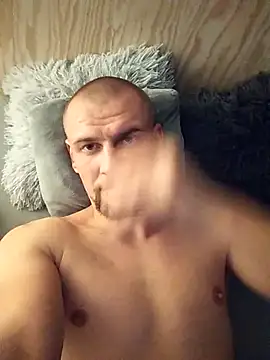 Regularfucker28 online show from 09/13/25, 03:17