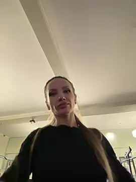 Snapshot of Alisa_Ruby chatting on 01/17/25, 02:28 Alisa Ruby online show from 01/17/25, 02:28