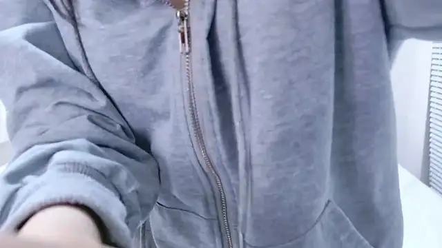 Yurie  online show from 11/29/25, 02:20