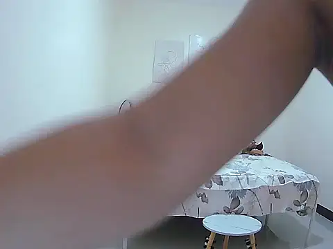 naughtywife811 online show from 12/20/25, 05:47