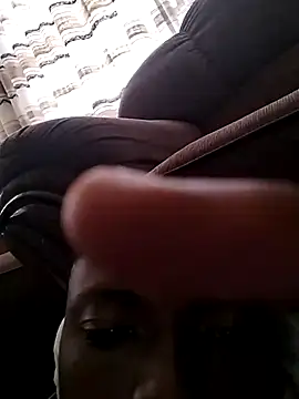 zipeqengeshe21 online show from 12/25/24, 04:44