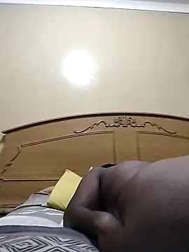 zipeqengeshe21 online show from 01/06/25, 03:42