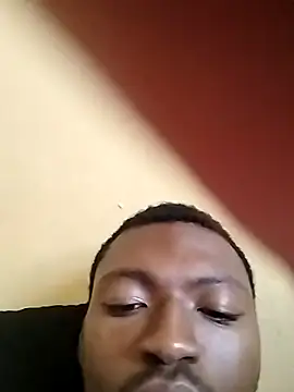 zipeqengeshe21 online show from 03/15/25, 09:52