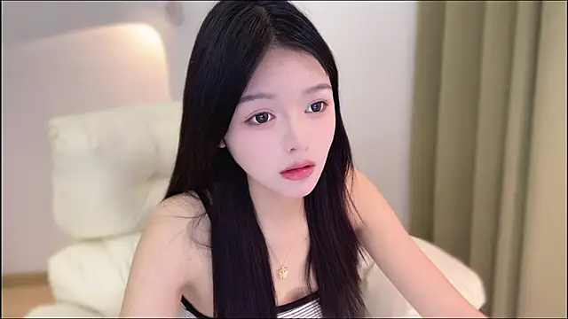 Snapshot of xiaodaibabyy chatting on 02/26/26, 02:05 xiaodaibabyy online show from 02/26/26, 02:05