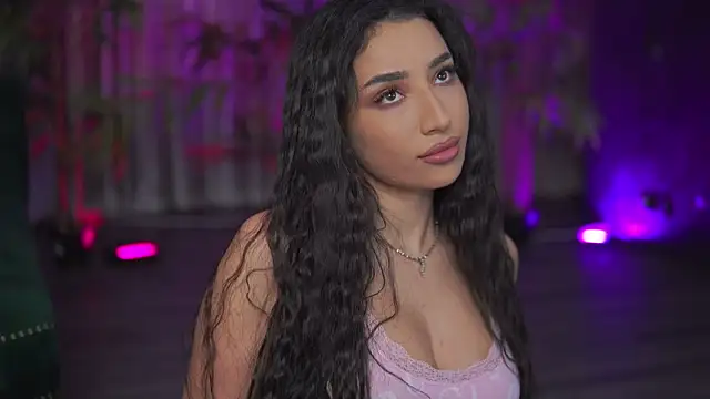 GinaValentinna online show from 11/05/25, 07:47