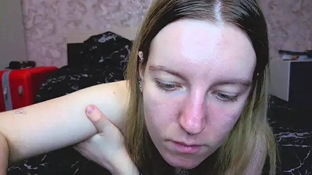 Baiambel Mi online show from 11/21/25, 05:44