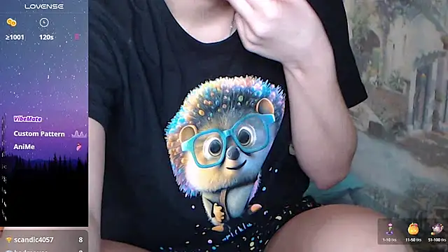 Snapshot of -LauraGold- chatting on 02/07/25, 12:39 -LauraGold- online show from 02/07/25, 12:39