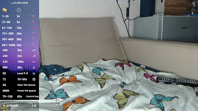 Snapshot of -LauraGold- chatting on 02/21/25, 10:37 -LauraGold- online show from 02/21/25, 10:37